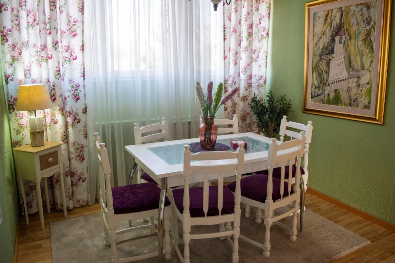 Apartment Dadi Cetinje Eksteriør bilde