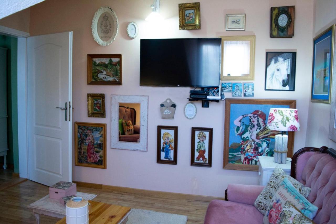 Apartment Dadi Cetinje Eksteriør bilde